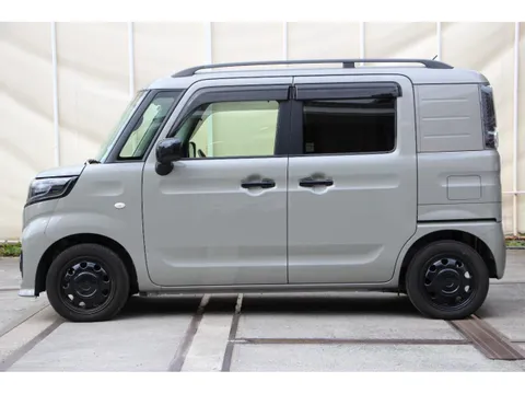 Suzuki Spacia Base