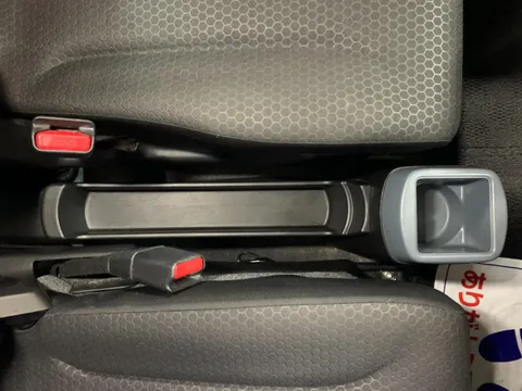 Suzuki Spacia Base