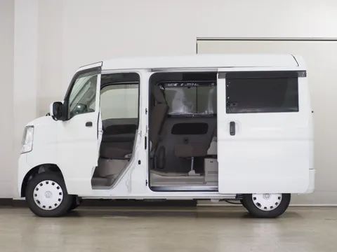 Nissan Clipper