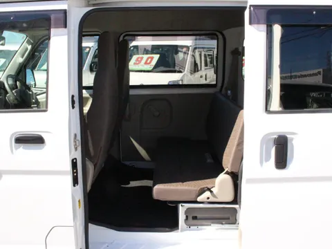 Nissan Clipper