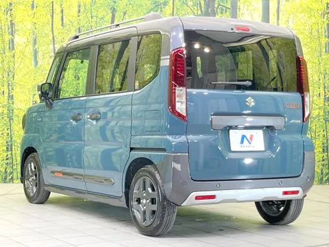 Suzuki Spacia Gear