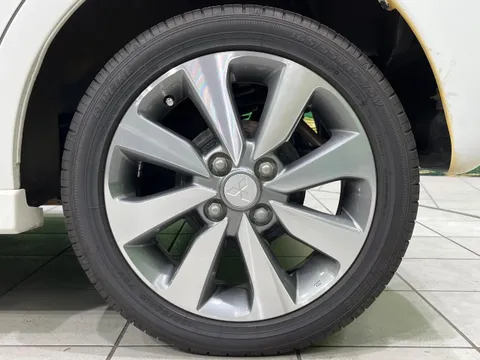 Mitsubishi eK Space Custom