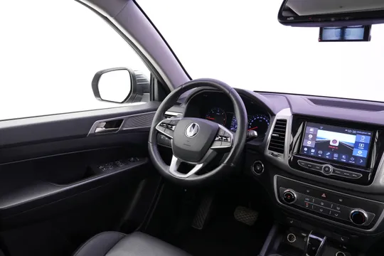 SsangYong Rexton Sports