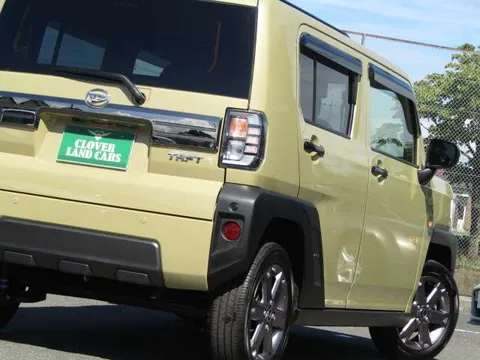 Daihatsu Taft