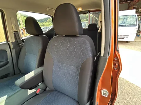 Mitsubishi eK X