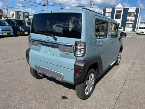 Daihatsu Taft
