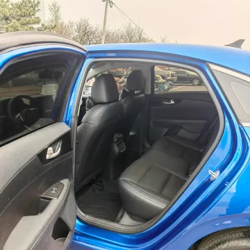 Kia Cerato (K3)