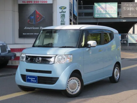 Honda N-BOX Slash
