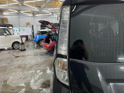 Toyota Tank