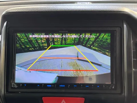 Honda N-BOX Slash
