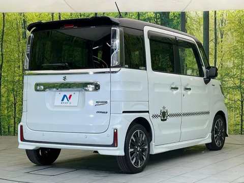 Suzuki Spacia Custom
