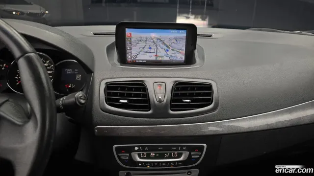 Renault SM3