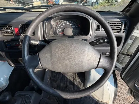 Mazda Scrum Truck