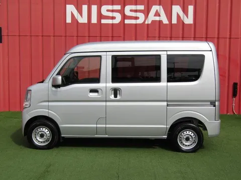 Nissan Clipper