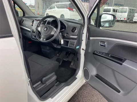 Suzuki Wagon R Stingray