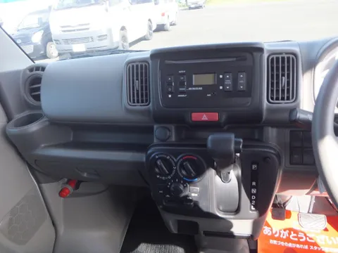 Nissan Clipper