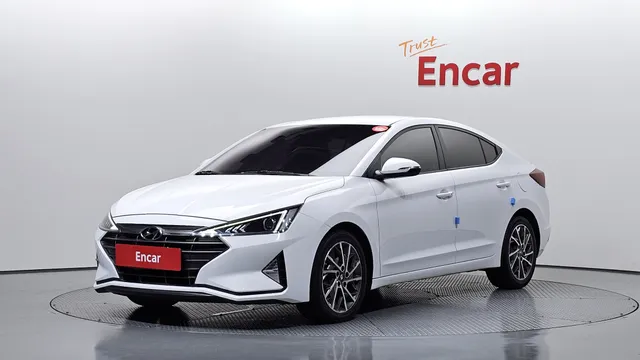 Hyundai Elantra (Avante)