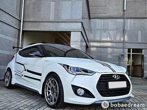 Hyundai Veloster