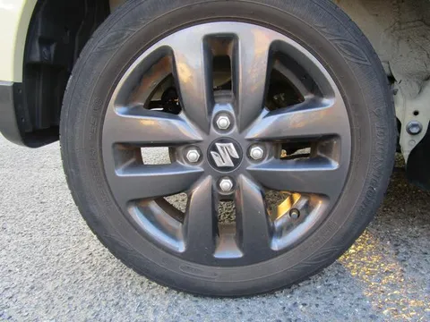 Suzuki Spacia Gear