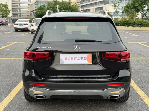 Mercedes-Benz Mercedes-Benz GLB