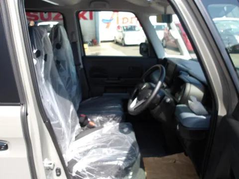 Suzuki Spacia Base