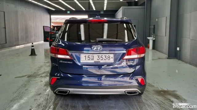 Hyundai Grand Santa Fe (Maxcruz)