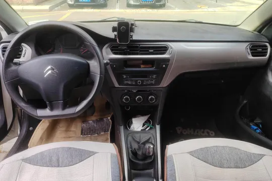 Citroen Elysee