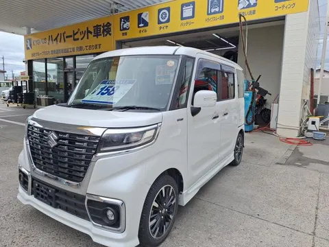 Suzuki Spacia Custom