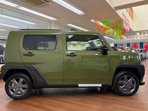Daihatsu Taft