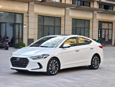 Hyundai Elantra (Avante)