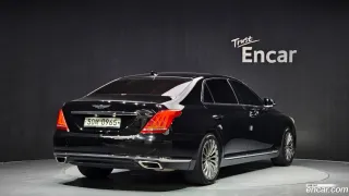 Genesis G90 (EQ900)