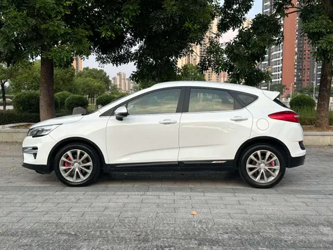 Geely Emgrand GS