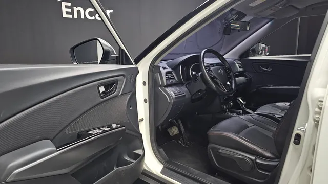 SsangYong Tivoli XLV (Tivoli Air)