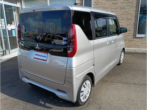 Mitsubishi eK Space