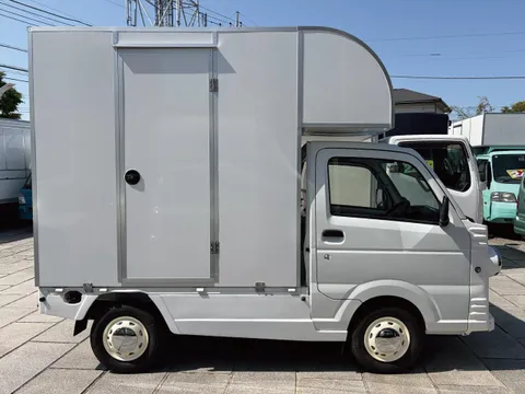 Nissan Clipper Truck
