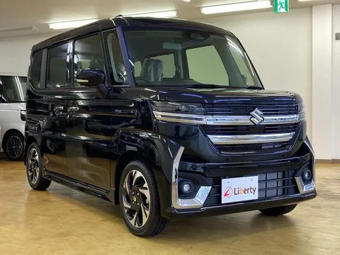 Suzuki Spacia Custom