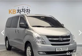 Hyundai Grand Starex