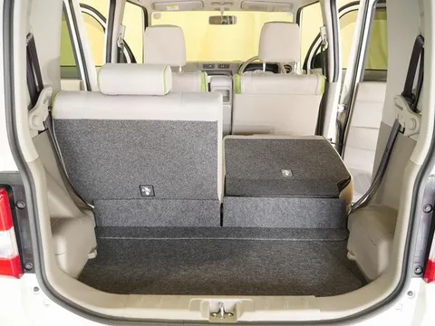 Toyota Pixis Space