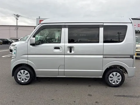 Nissan Clipper
