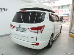 SsangYong Stavic (Korando Turismo)