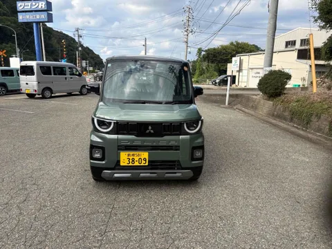 Mitsubishi Delica Mini