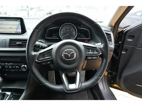 Mazda Axela Sport