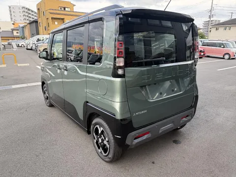 Mitsubishi Delica Mini