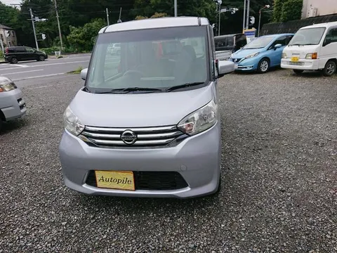 Nissan Dayz Roox