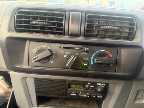 Mitsubishi Minicab Truck