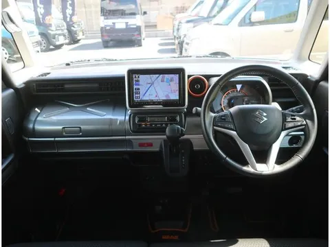 Suzuki Spacia Gear