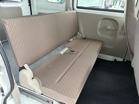 Nissan Clipper
