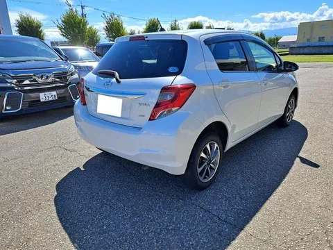 Toyota Yaris (Vitz)