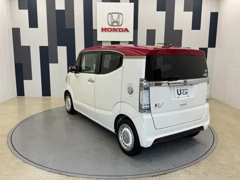 Honda N-BOX Slash