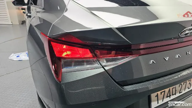 Hyundai Elantra (Avante)